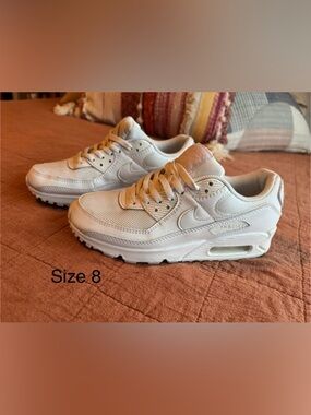 Nike White Low-Top Air Max Sneakers